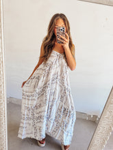 Load image into Gallery viewer, White floral dress
