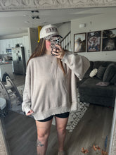 Load image into Gallery viewer, ACID WASHED PULLOVER - ash mocha
