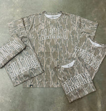 Load image into Gallery viewer, HOLLOW FONT custom bottomland puff tee
