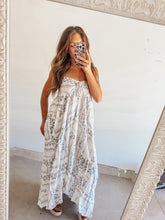 Load image into Gallery viewer, White floral dress
